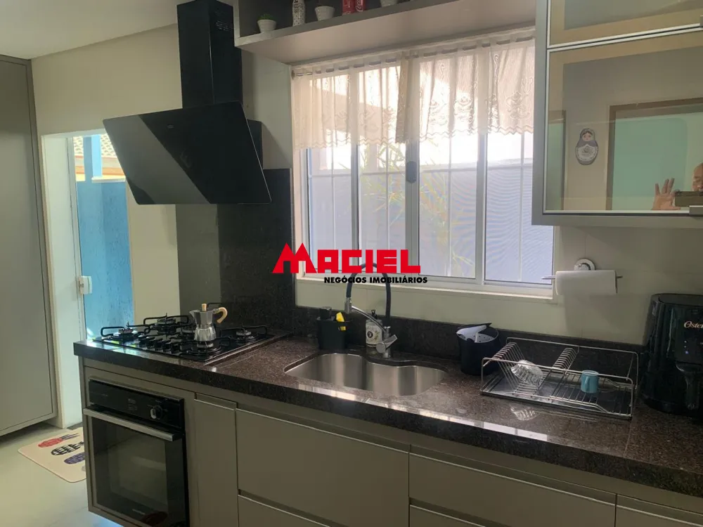 Comprar Casa / Padr&atilde;o em S&atilde;o Jos&eacute; dos Campos R$ 1.272.000,00 - Foto 1