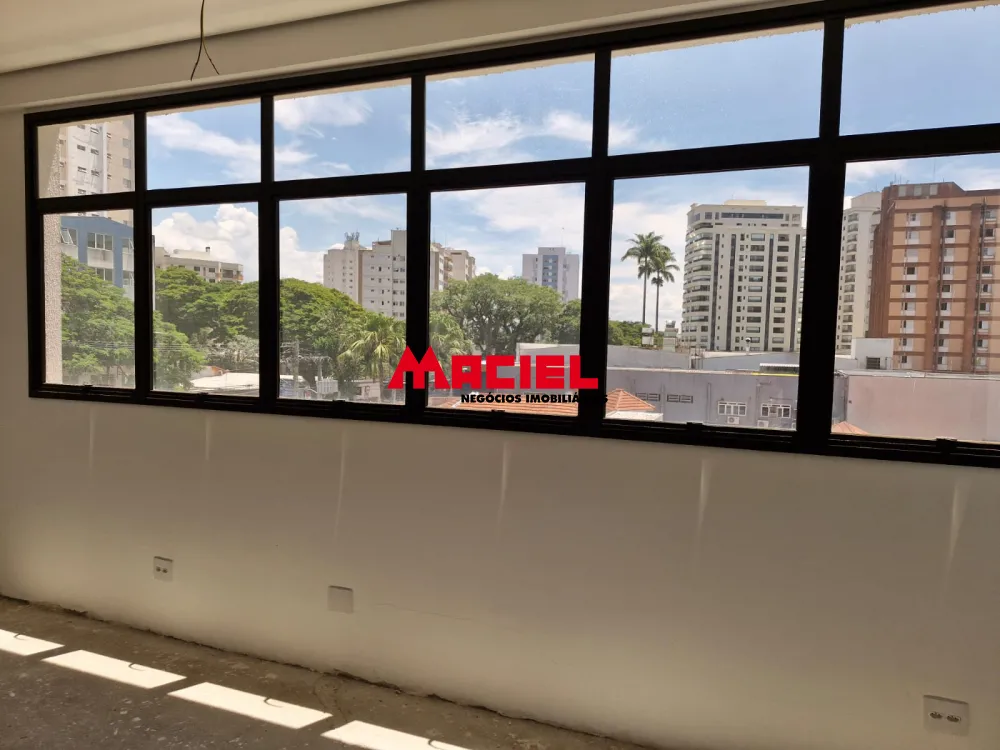 Alugar Comercial / Sala em S&atilde;o Jos&eacute; dos Campos R$ 3.100,00 - Foto 3