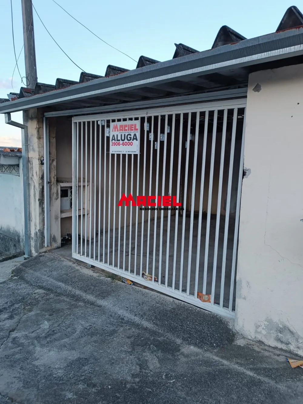 Alugar Casa / Padr&atilde;o em S&atilde;o Jos&eacute; dos Campos R$ 1.600,00 - Foto 16
