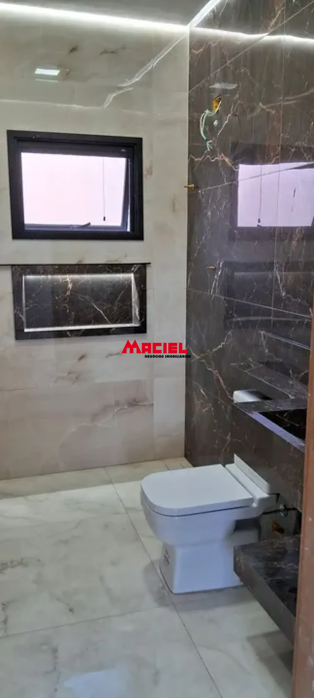 Comprar Casa / Condom&iacute;nio em S&atilde;o Jos&eacute; dos Campos R$ 1.480.000,00 - Foto 11