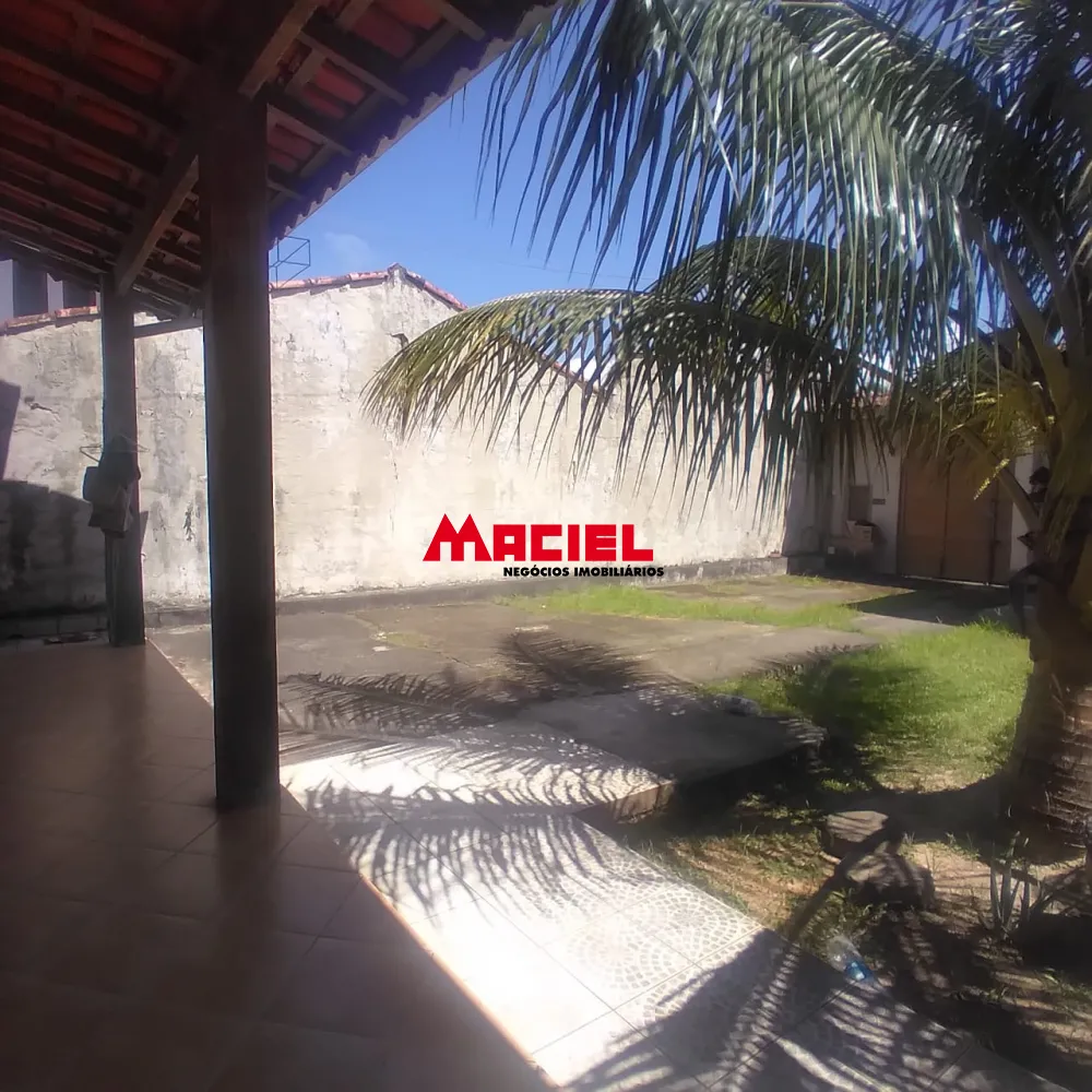 Comprar Casa / Padr&atilde;o em Caraguatatuba R$ 360.000,00 - Foto 1