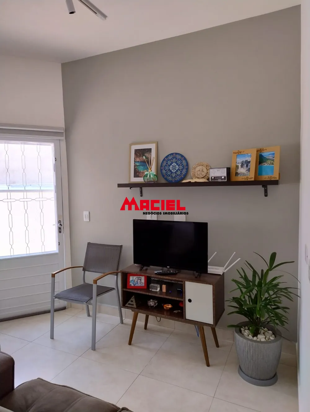 Comprar Casa / Padr&atilde;o em Taubat&eacute; R$ 320.000,00 - Foto 7