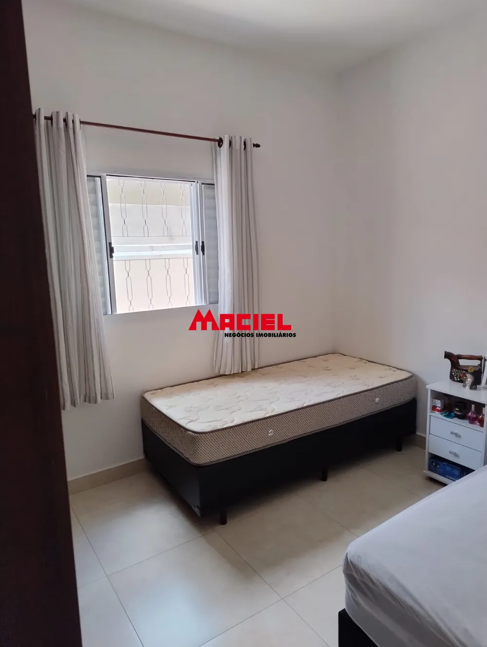 Comprar Casa / Padr&atilde;o em Taubat&eacute; R$ 320.000,00 - Foto 9