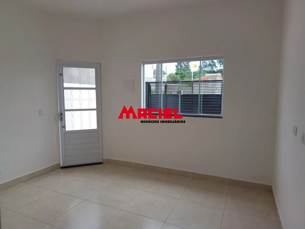 Comprar Casa / Padr&atilde;o em Taubat&eacute; R$ 320.000,00 - Foto 17