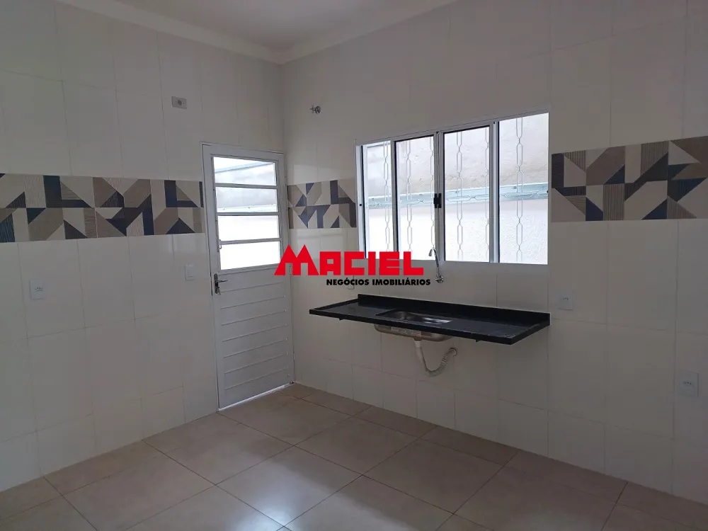 Comprar Casa / Padr&atilde;o em Taubat&eacute; R$ 320.000,00 - Foto 20