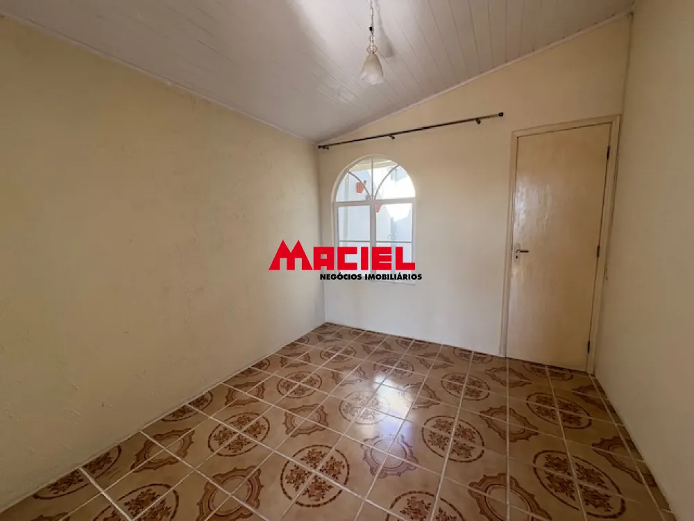 Alugar Casa / Condom&iacute;nio em S&atilde;o Jos&eacute; dos Campos R$ 2.800,00 - Foto 9