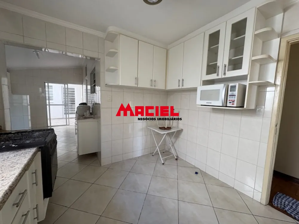 Alugar Casa / Condom&iacute;nio em S&atilde;o Jos&eacute; dos Campos R$ 2.800,00 - Foto 15