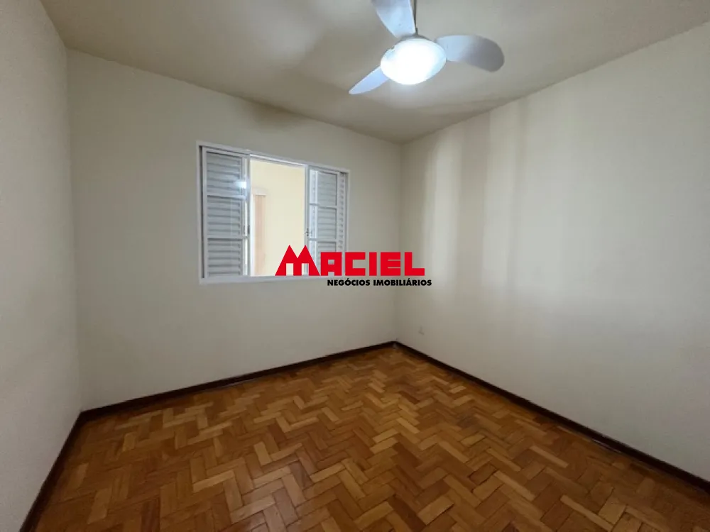 Alugar Casa / Condom&iacute;nio em S&atilde;o Jos&eacute; dos Campos R$ 2.800,00 - Foto 22