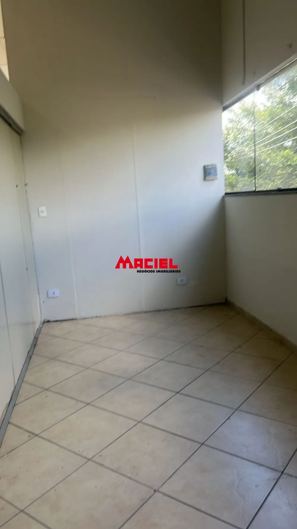 Alugar Comercial / Sal&atilde;o em S&atilde;o Jos&eacute; dos Campos R$ 5.900,00 - Foto 7