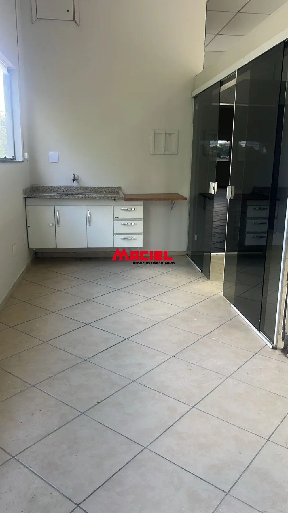 Alugar Comercial / Sal&atilde;o em S&atilde;o Jos&eacute; dos Campos R$ 5.900,00 - Foto 10