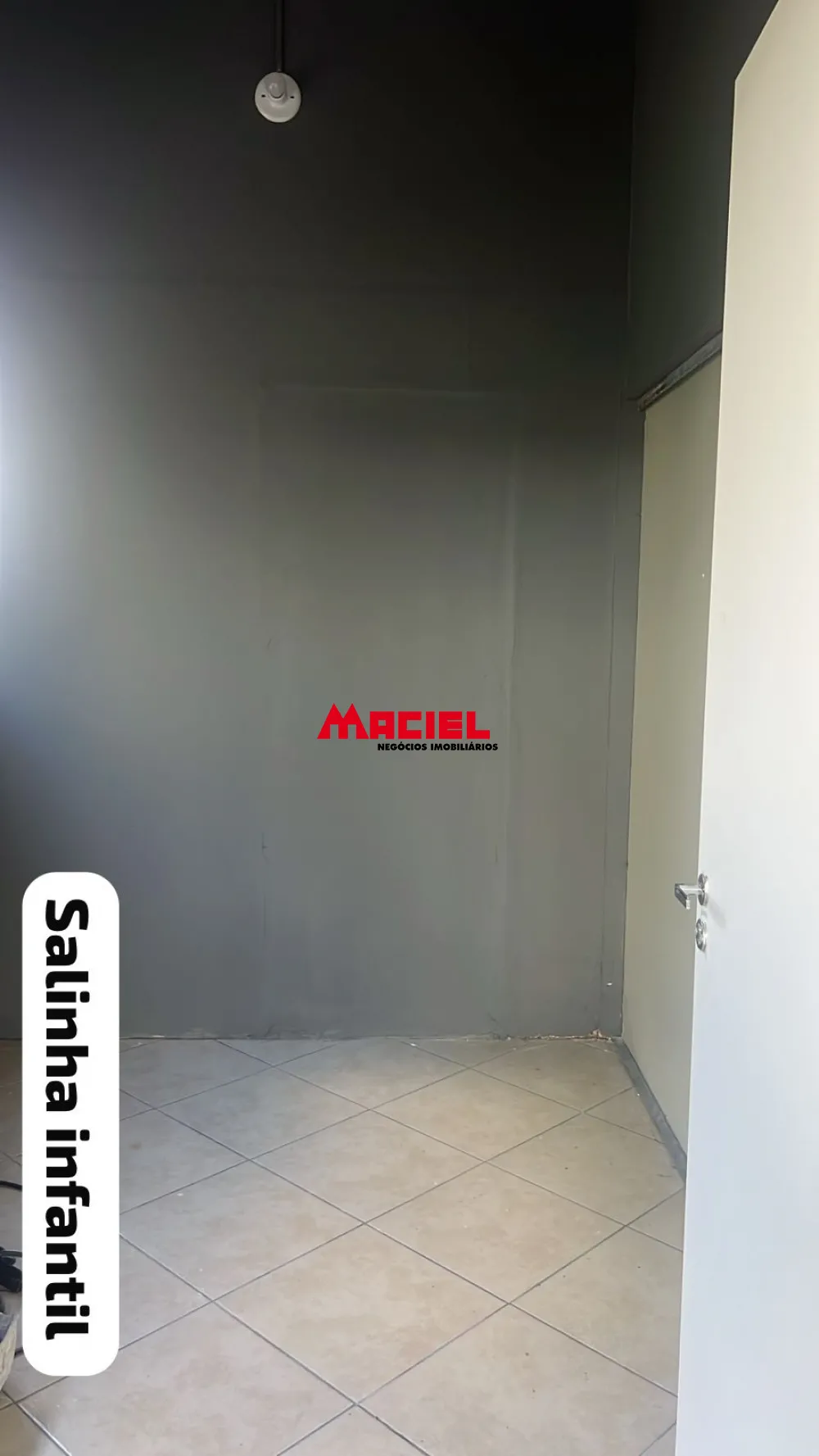 Alugar Comercial / Sal&atilde;o em S&atilde;o Jos&eacute; dos Campos R$ 5.900,00 - Foto 13