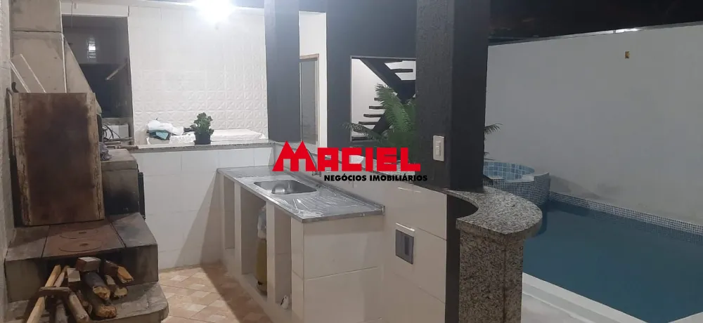 Comprar Casa / Sobrado em Pindamonhangaba R$ 426.000,00 - Foto 5