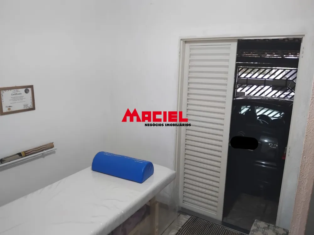 Comprar Casa / Padr&atilde;o em S&atilde;o Jos&eacute; dos Campos R$ 300.000,00 - Foto 3