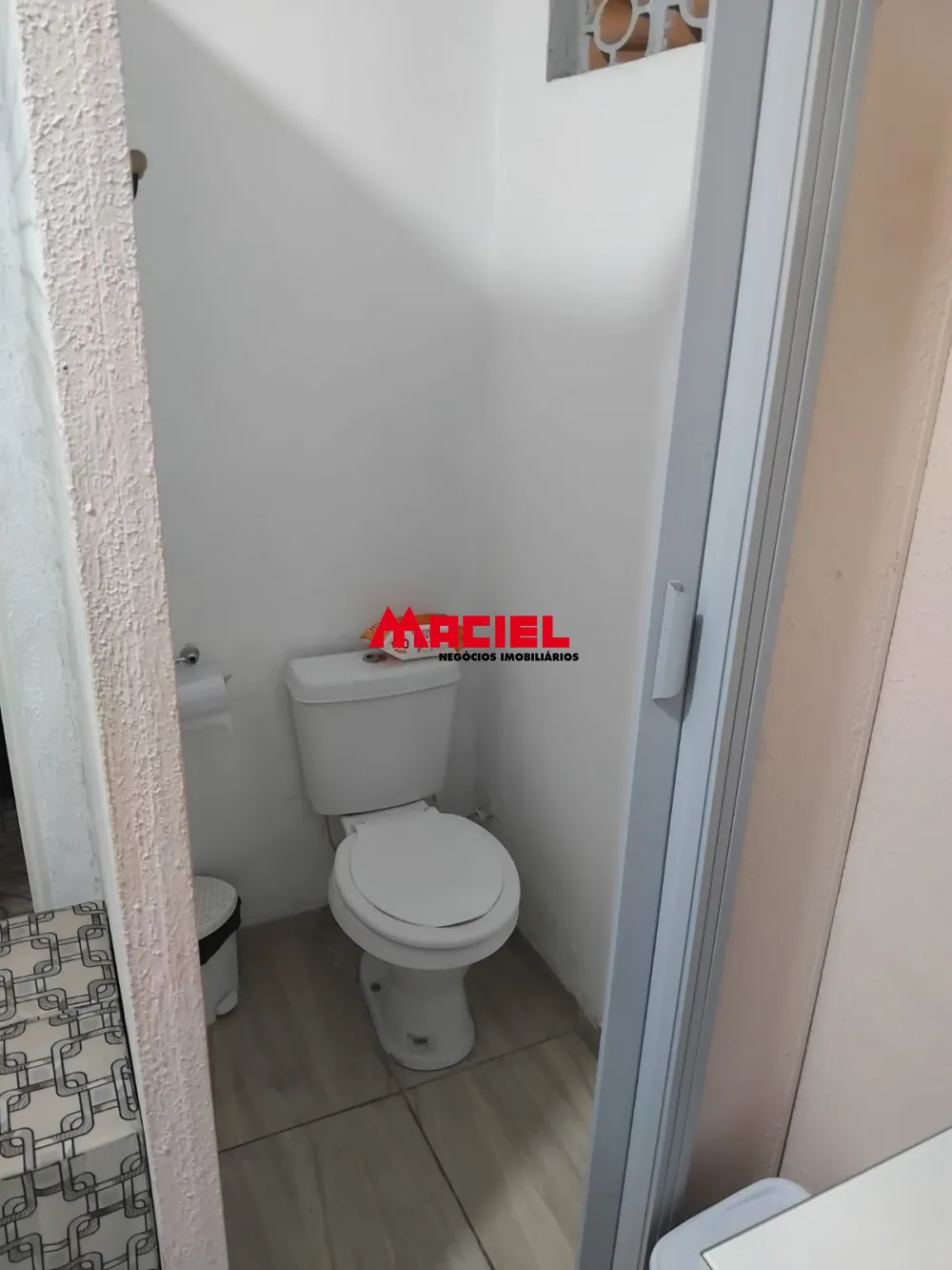Comprar Casa / Padr&atilde;o em S&atilde;o Jos&eacute; dos Campos R$ 300.000,00 - Foto 6