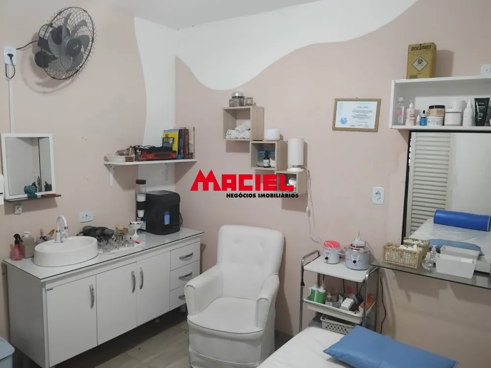 Comprar Casa / Padr&atilde;o em S&atilde;o Jos&eacute; dos Campos R$ 300.000,00 - Foto 4