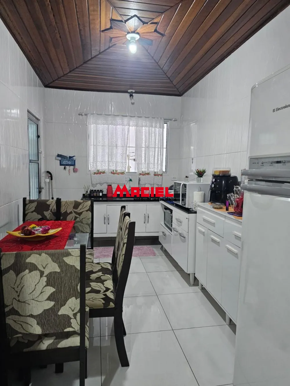 Comprar Casa / Padr&atilde;o em S&atilde;o Jos&eacute; dos Campos R$ 650.000,00 - Foto 17