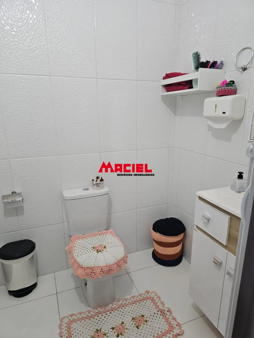 Comprar Casa / Padr&atilde;o em S&atilde;o Jos&eacute; dos Campos R$ 650.000,00 - Foto 22