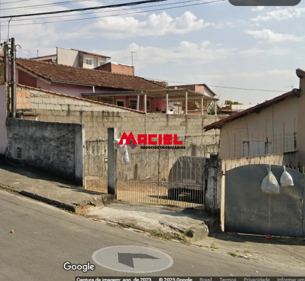 Comprar Casa / Padr&atilde;o em S&atilde;o Jos&eacute; dos Campos R$ 215.000,00 - Foto 1