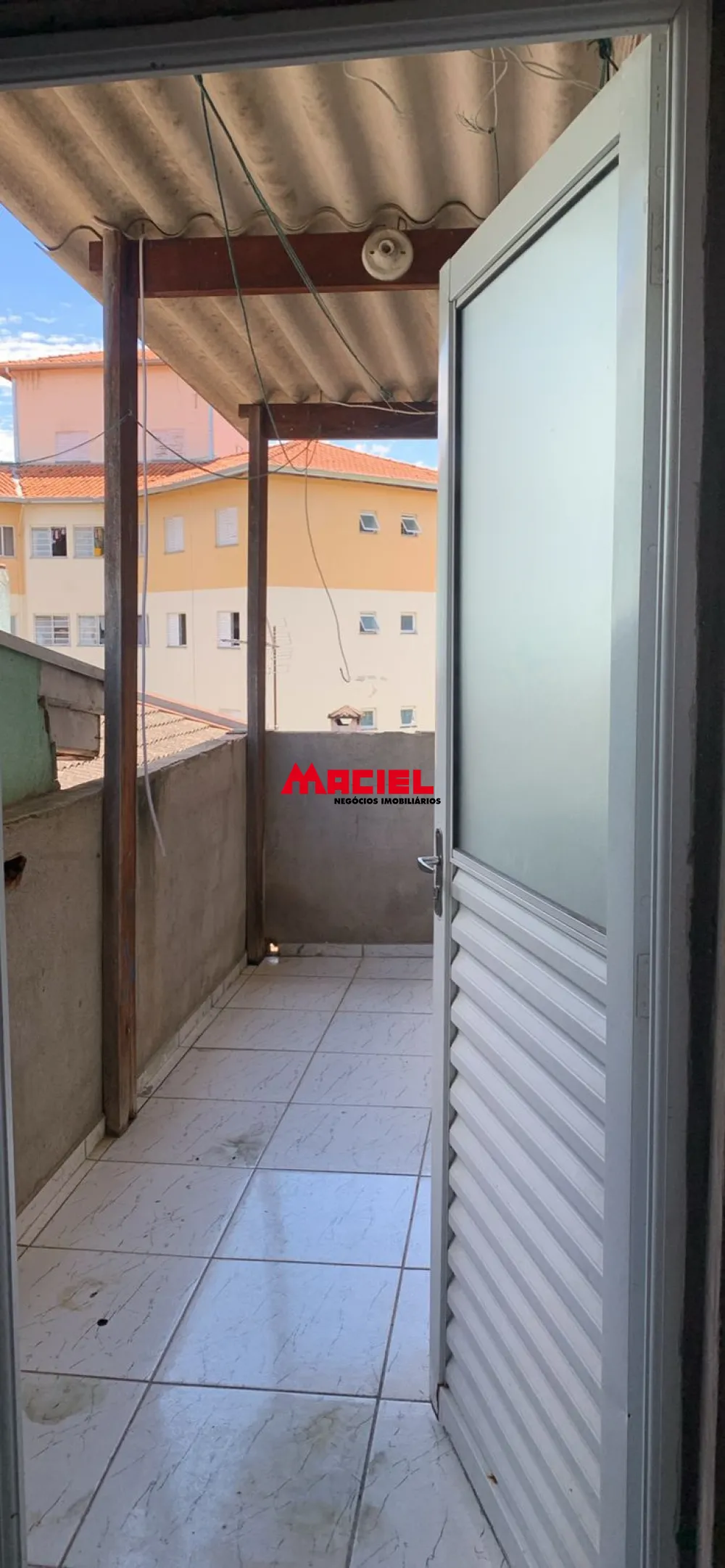 Comprar Casa / Sobrado em S&atilde;o Jos&eacute; dos Campos R$ 320.000,00 - Foto 3