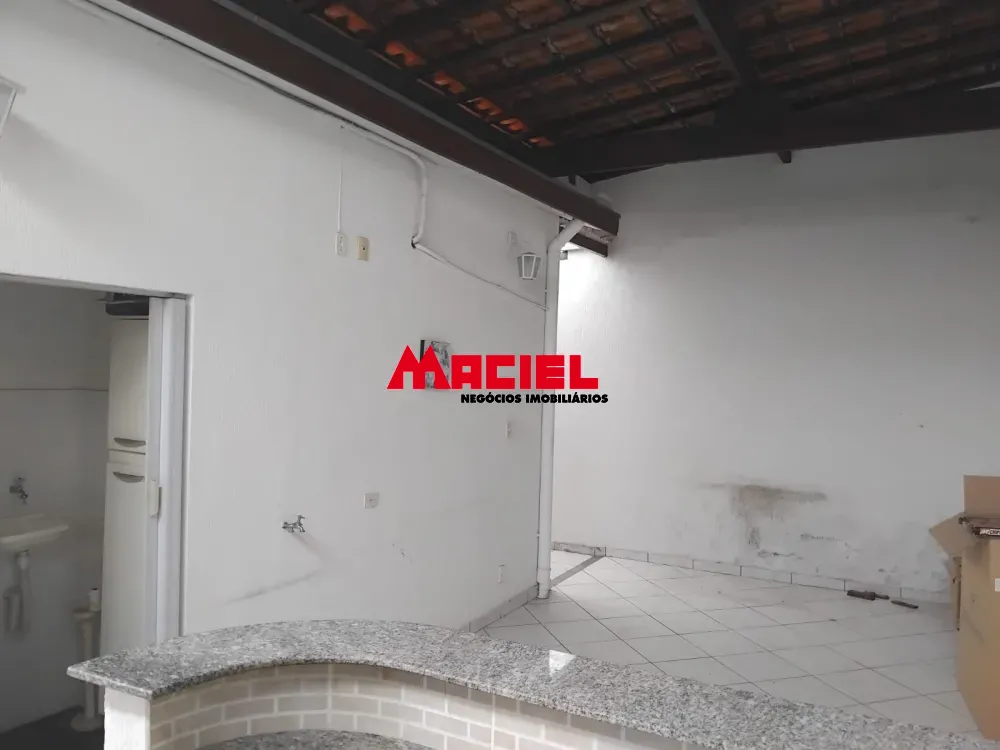 Alugar Casa / Padr&atilde;o em S&atilde;o Jos&eacute; dos Campos R$ 3.300,00 - Foto 5