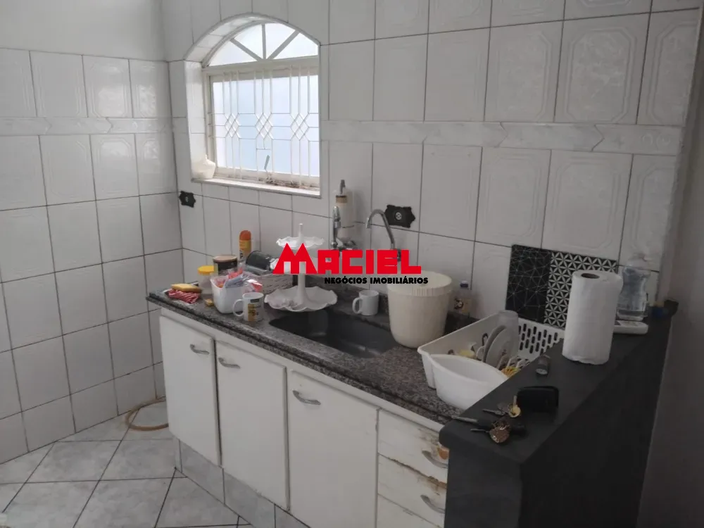Alugar Casa / Padr&atilde;o em S&atilde;o Jos&eacute; dos Campos R$ 3.300,00 - Foto 15