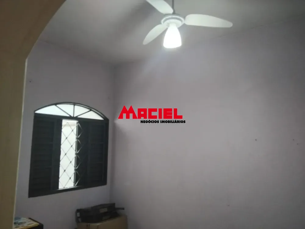 Alugar Casa / Padr&atilde;o em S&atilde;o Jos&eacute; dos Campos R$ 3.300,00 - Foto 24