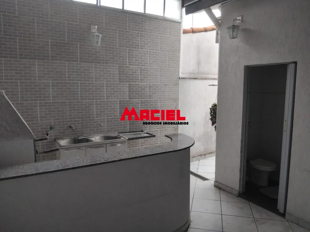 Alugar Casa / Padr&atilde;o em S&atilde;o Jos&eacute; dos Campos R$ 3.300,00 - Foto 37