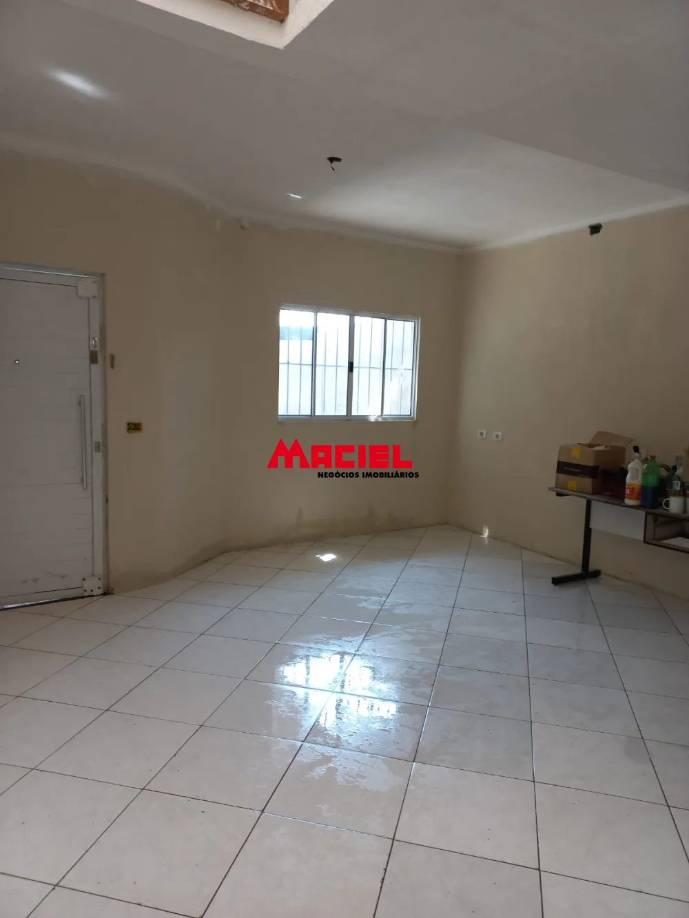Comprar Casa / Padr&atilde;o em S&atilde;o Jos&eacute; dos Campos R$ 410.000,00 - Foto 1