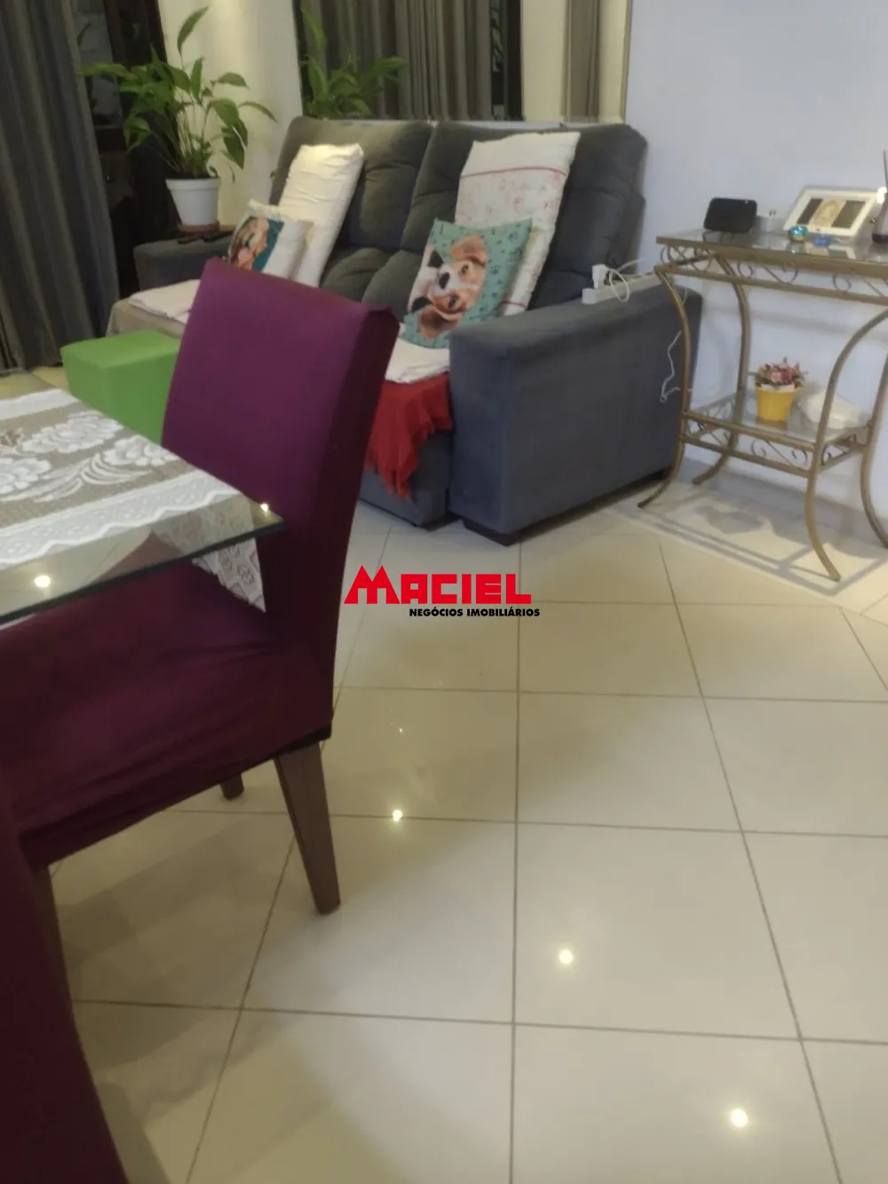 Comprar Apartamento / Padr&atilde;o em S&atilde;o Jos&eacute; dos Campos R$ 402.000,00 - Foto 4