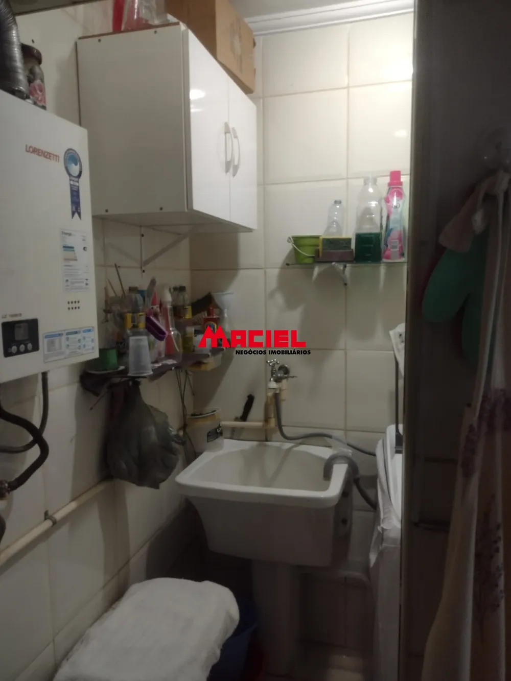 Comprar Apartamento / Padr&atilde;o em S&atilde;o Jos&eacute; dos Campos R$ 402.000,00 - Foto 14