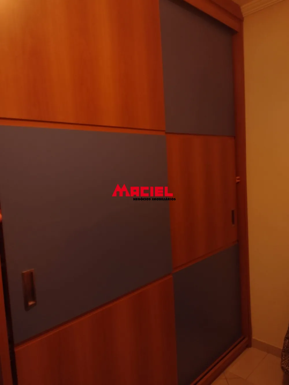 Comprar Apartamento / Padr&atilde;o em S&atilde;o Jos&eacute; dos Campos R$ 402.000,00 - Foto 16