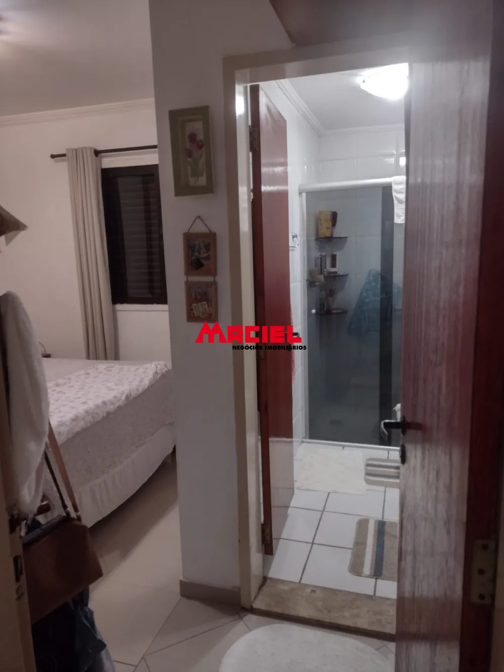 Comprar Apartamento / Padr&atilde;o em S&atilde;o Jos&eacute; dos Campos R$ 402.000,00 - Foto 17