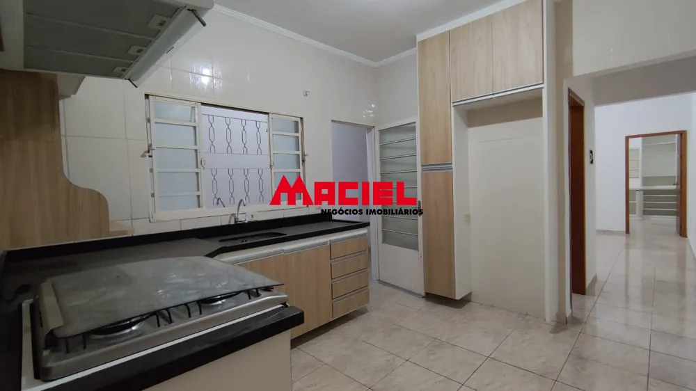Comprar Casa / Padr&atilde;o em S&atilde;o Jos&eacute; dos Campos R$ 330.000,00 - Foto 7