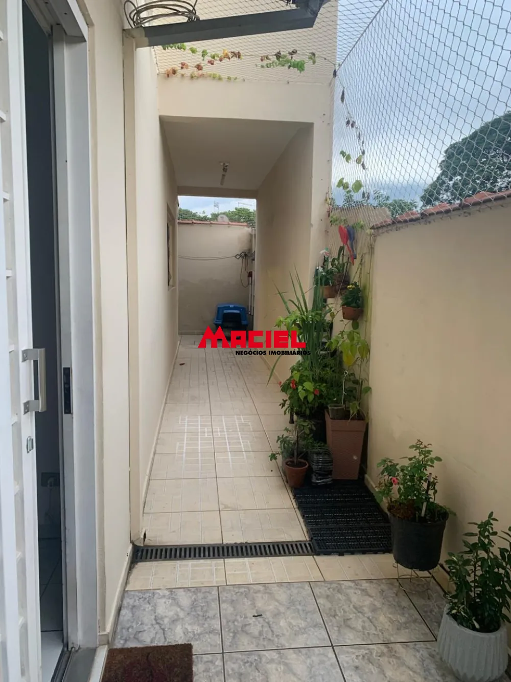 Comprar Casa / Padr&atilde;o em S&atilde;o Jos&eacute; dos Campos R$ 670.000,00 - Foto 10