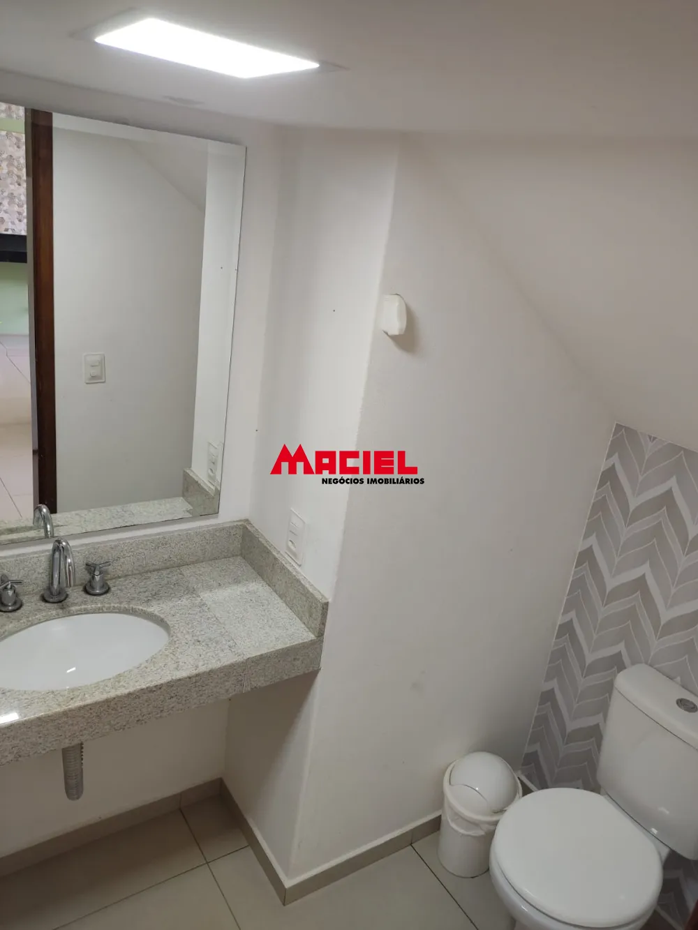 Comprar Casa / Padr&atilde;o em S&atilde;o Jos&eacute; dos Campos R$ 865.000,00 - Foto 17