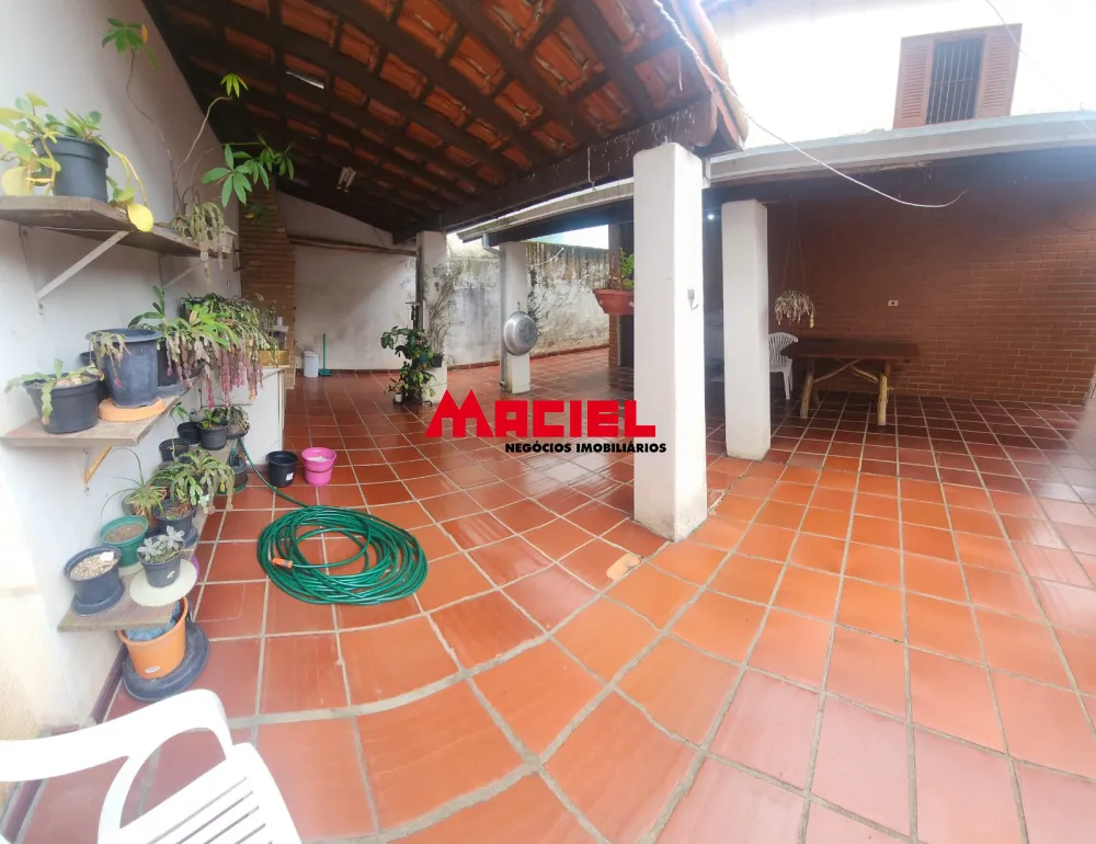 Comprar Casa / Padr&atilde;o em S&atilde;o Jos&eacute; dos Campos R$ 855.000,00 - Foto 4