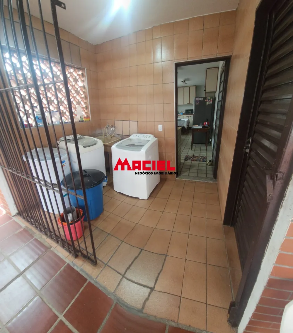 Comprar Casa / Padr&atilde;o em S&atilde;o Jos&eacute; dos Campos R$ 855.000,00 - Foto 10