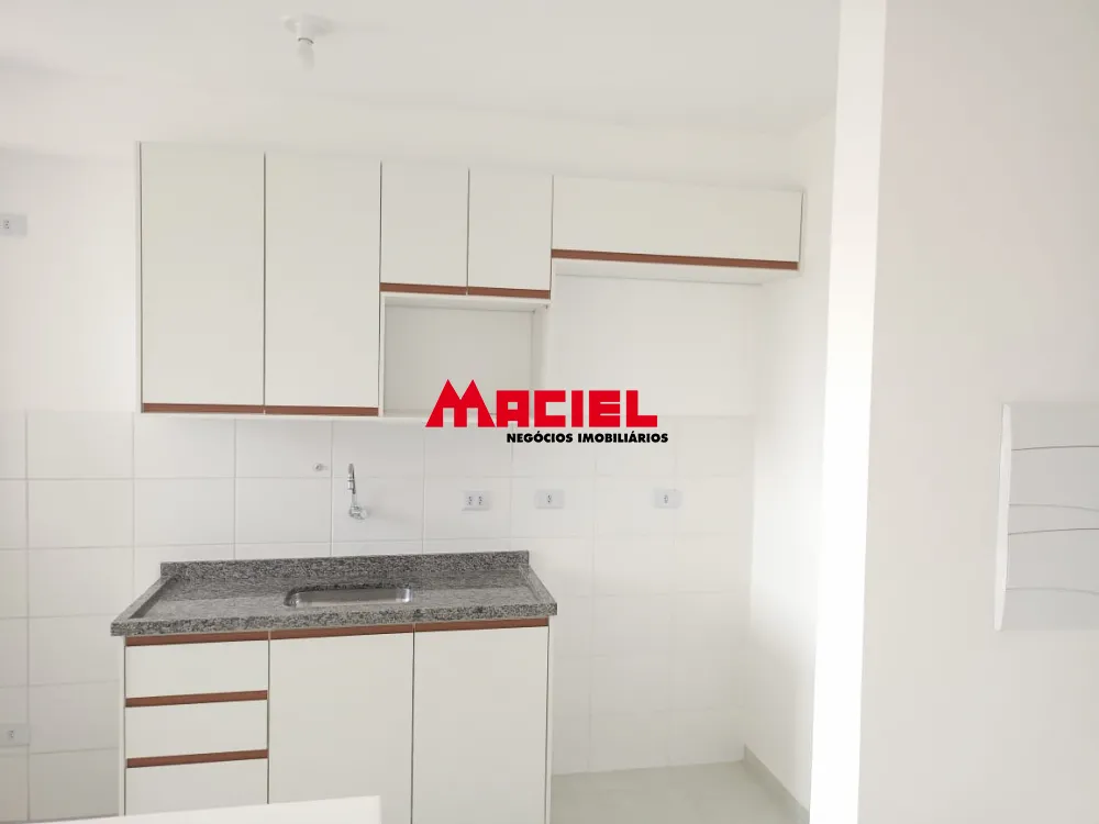 Alugar Apartamento / Padr&atilde;o em S&atilde;o Jos&eacute; dos Campos R$ 2.000,00 - Foto 4