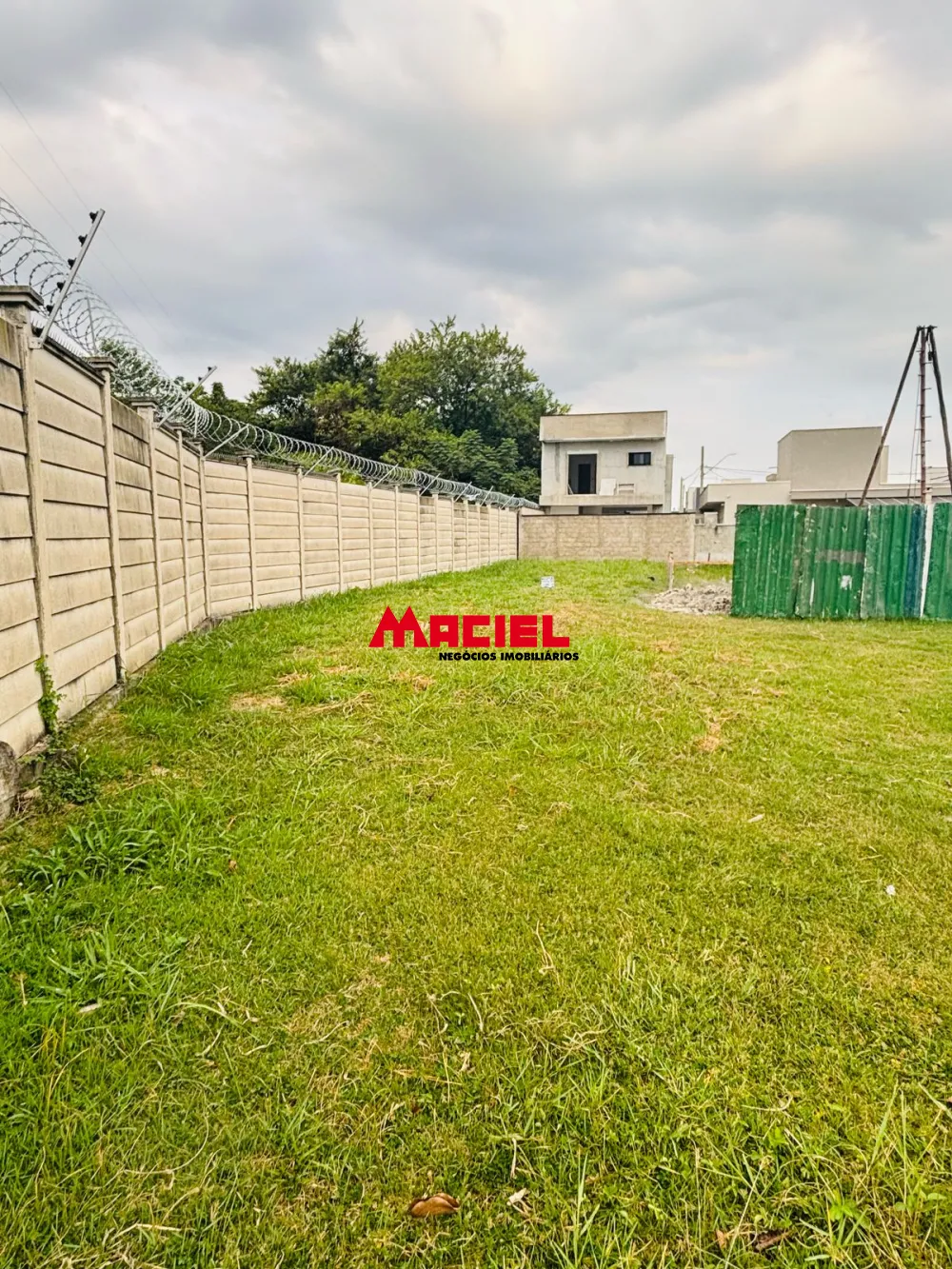 Comprar Terreno / Condom&iacute;nio em Jacare&iacute; R$ 310.000,00 - Foto 2