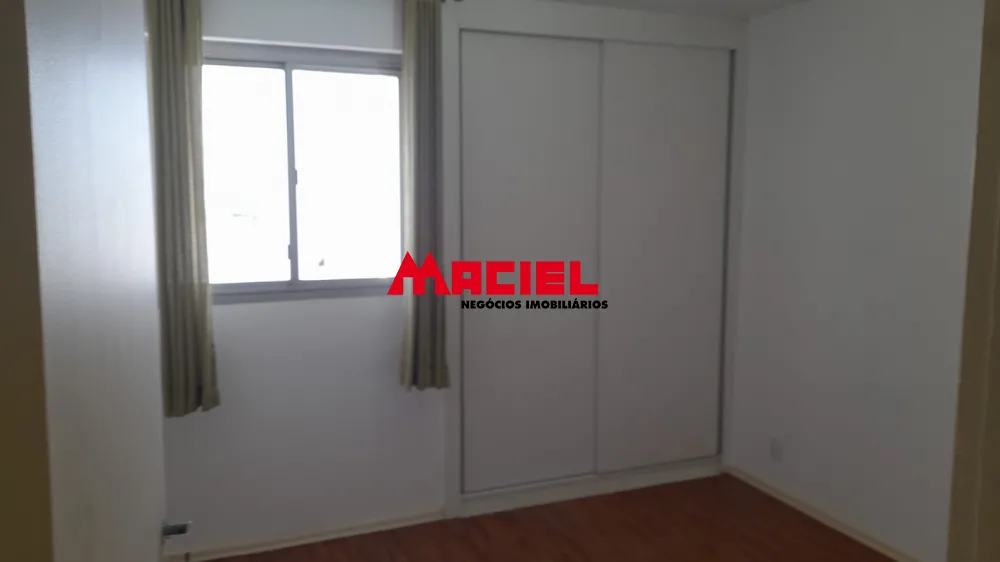 Alugar Apartamento / Padr&atilde;o em S&atilde;o Jos&eacute; dos Campos R$ 2.100,00 - Foto 4