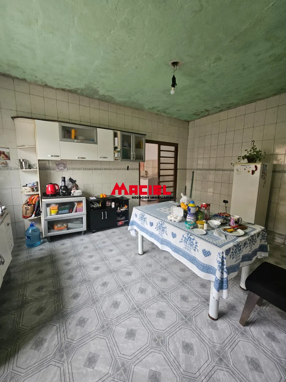 Comprar Casa / Sobrado em S&atilde;o Jos&eacute; dos Campos R$ 350.000,00 - Foto 4