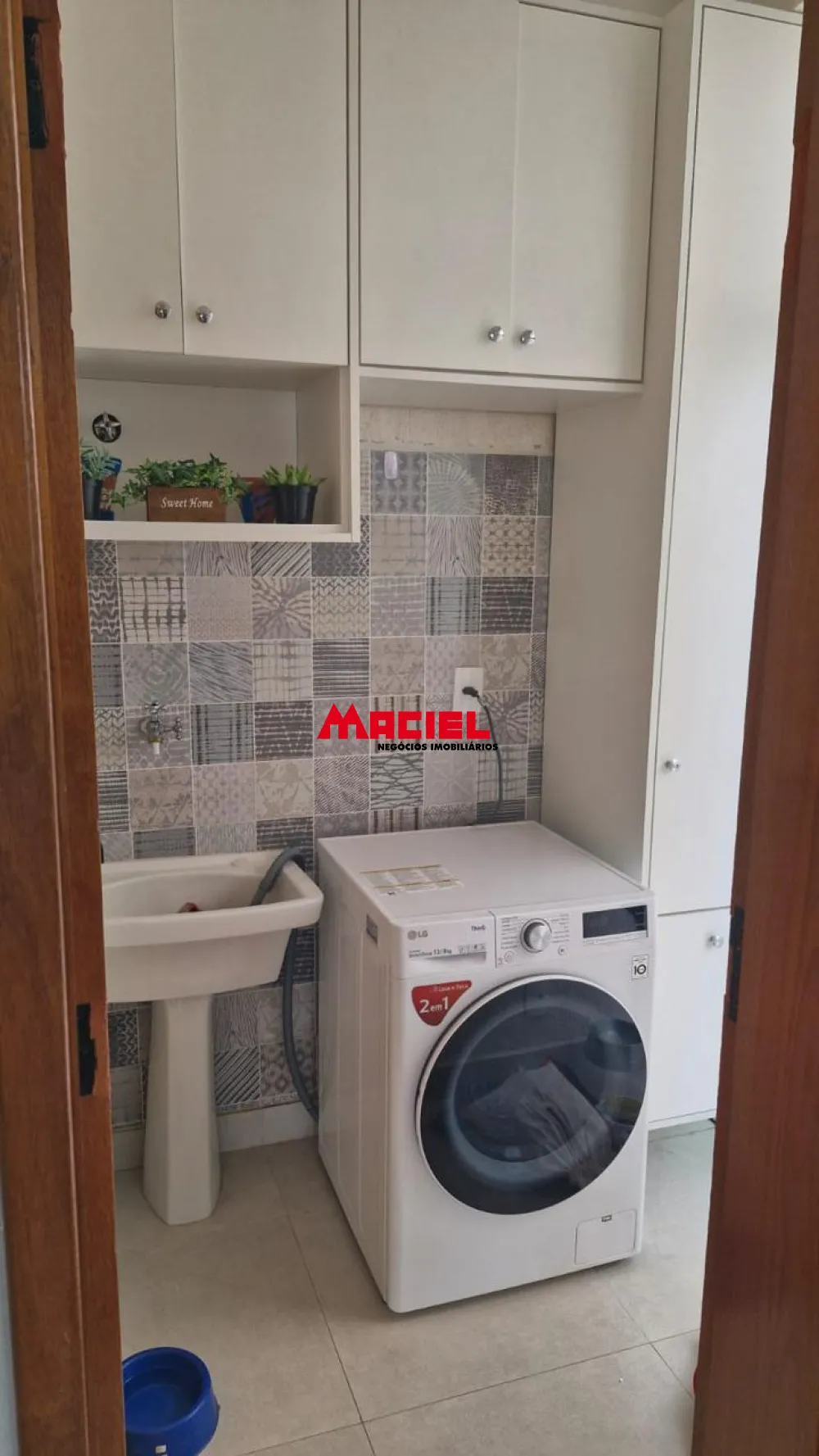 Alugar Casa / Condom&iacute;nio em Ca&ccedil;apava R$ 6.500,00 - Foto 4
