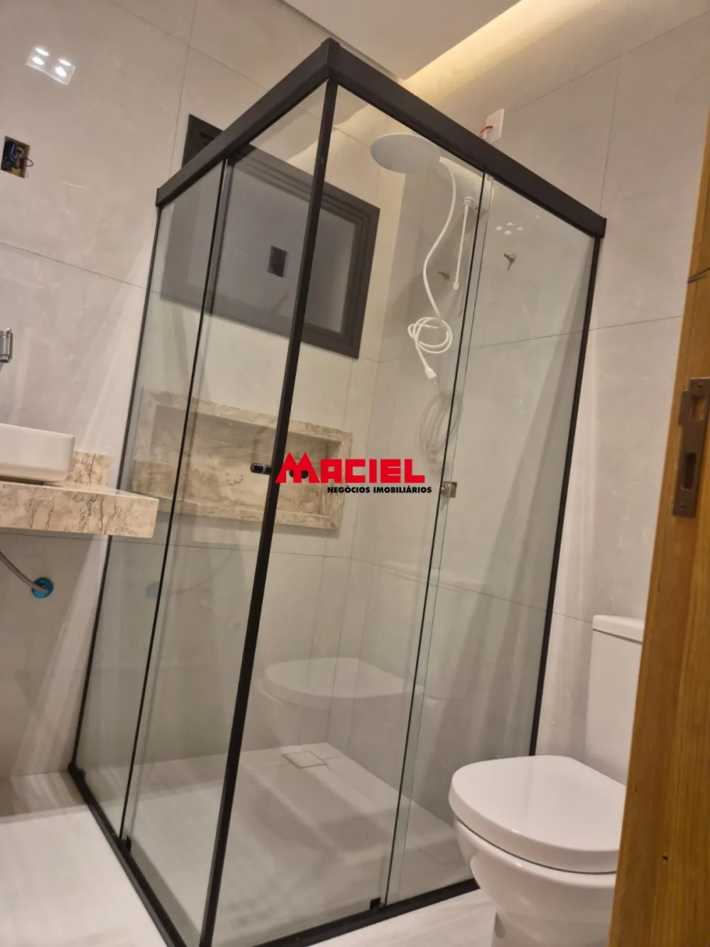 Comprar Casa / Condom&iacute;nio em Ca&ccedil;apava R$ 1.050.000,00 - Foto 19