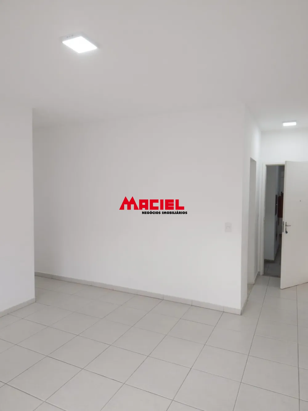 Alugar Apartamento / Padr&atilde;o em Jacare&iacute; R$ 2.500,00 - Foto 3