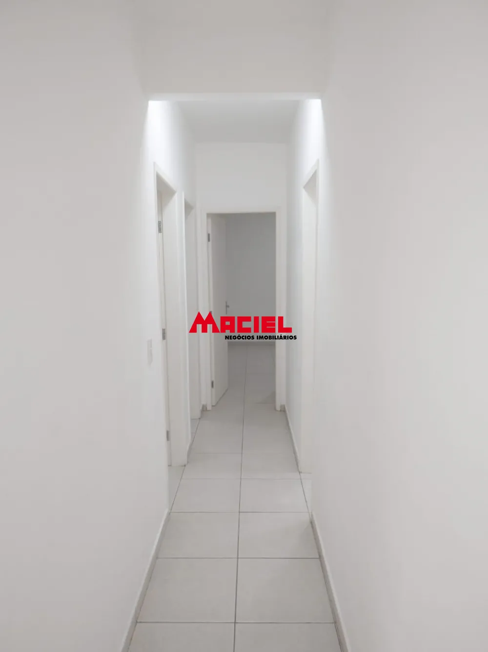 Alugar Apartamento / Padr&atilde;o em Jacare&iacute; R$ 2.500,00 - Foto 12