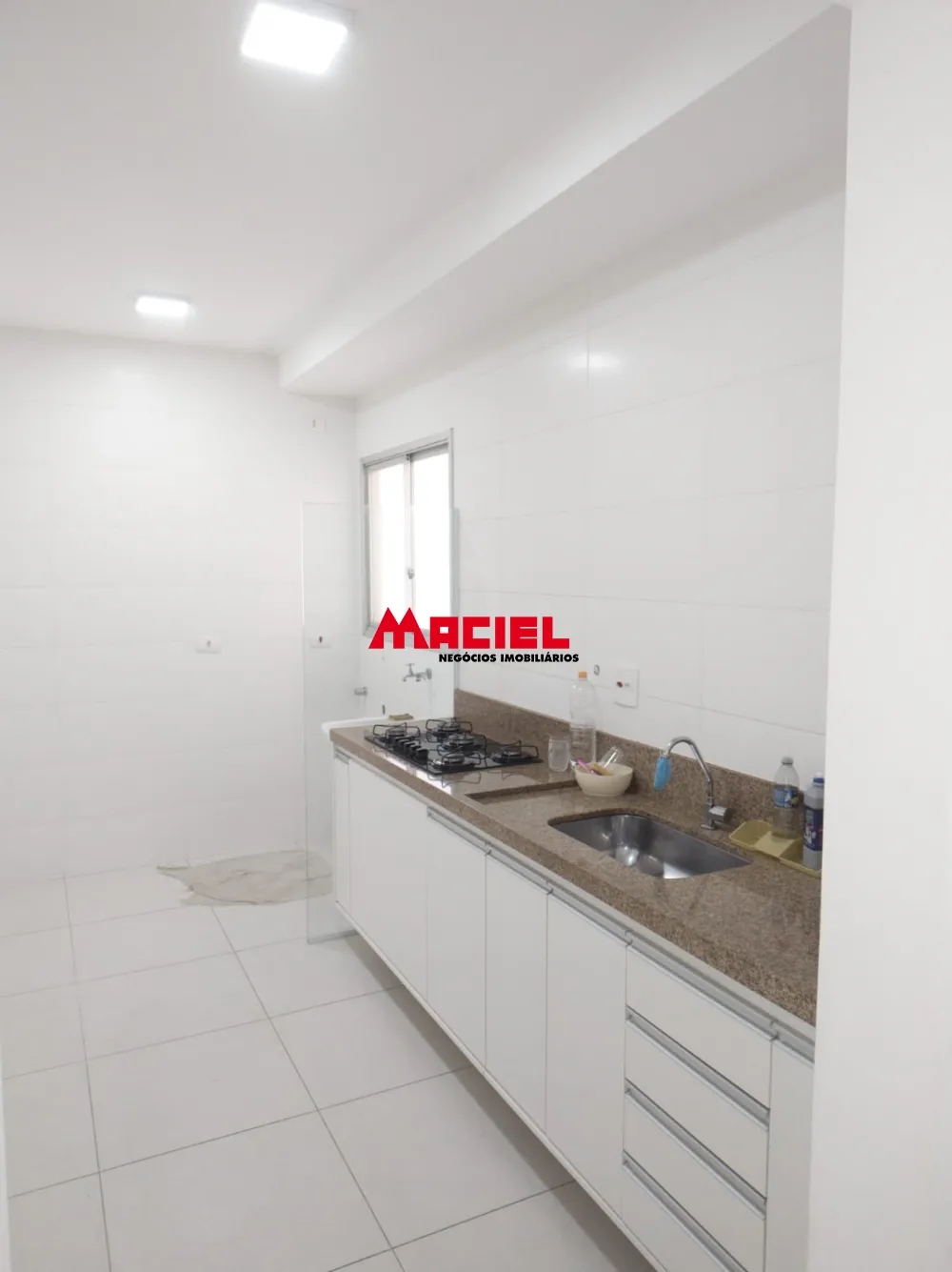Alugar Apartamento / Padr&atilde;o em Jacare&iacute; R$ 2.500,00 - Foto 13