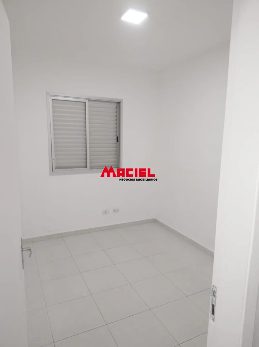 Alugar Apartamento / Padr&atilde;o em Jacare&iacute; R$ 2.500,00 - Foto 18
