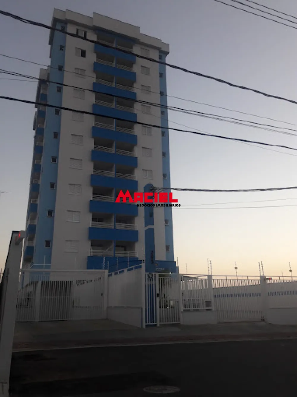 Comprar Apartamento / Padr&atilde;o em S&atilde;o Jos&eacute; dos Campos R$ 393.000,00 - Foto 2