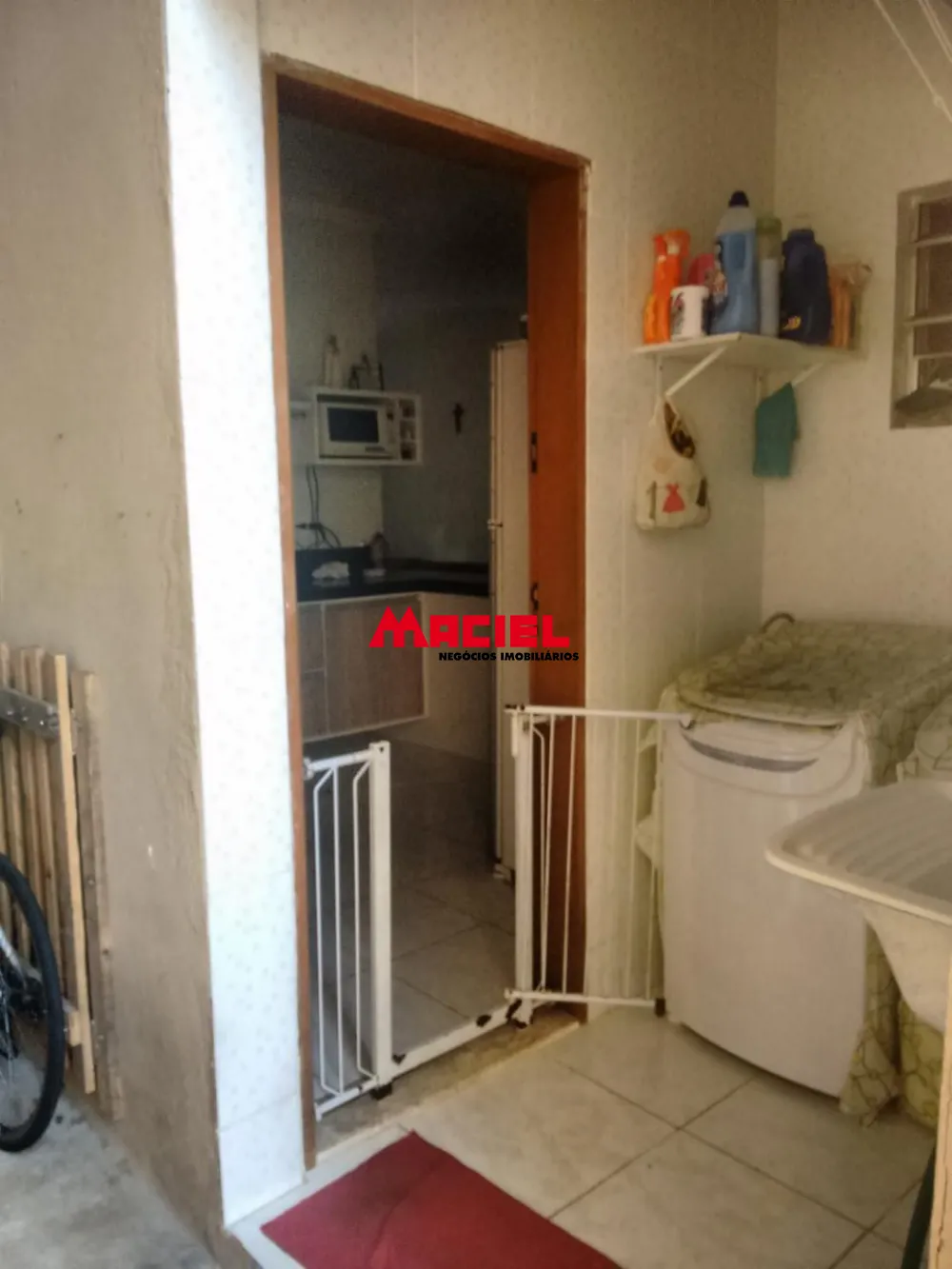 Comprar Casa / Padr&atilde;o em Jacare&iacute; R$ 426.000,00 - Foto 3