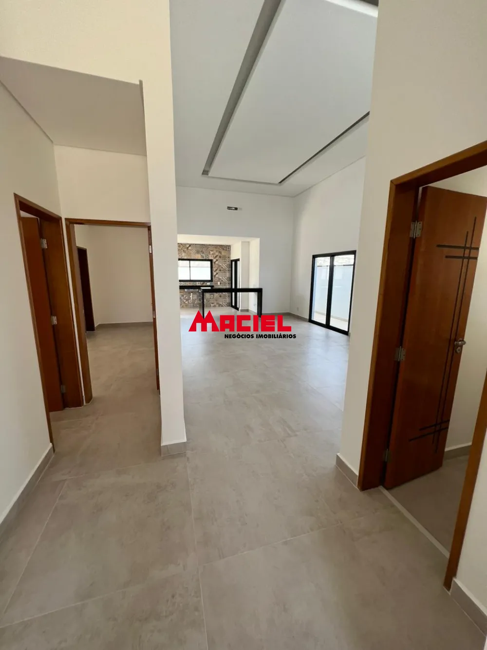 Comprar Casa / Condom&iacute;nio em Ca&ccedil;apava R$ 990.000,00 - Foto 2